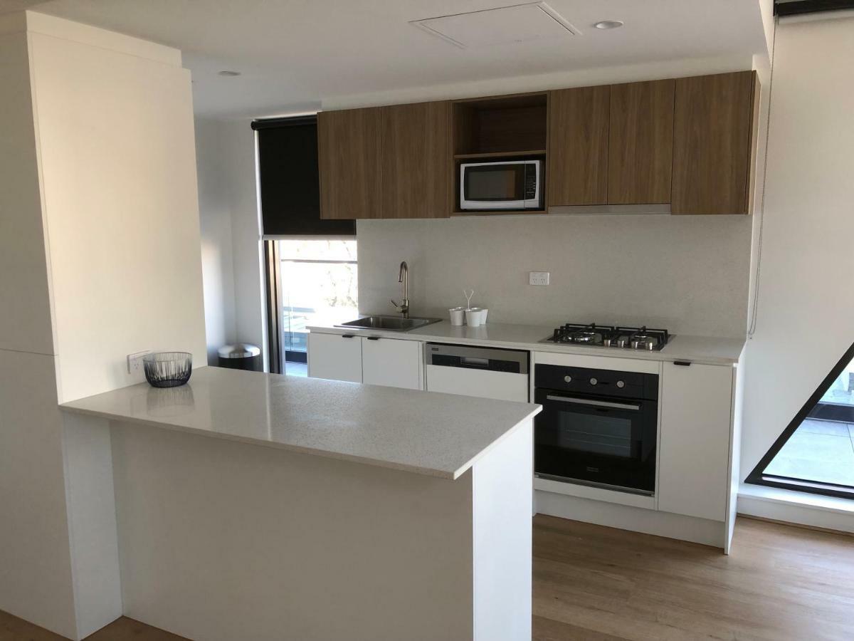 Q Squared Serviced Apartments Мельбурн Екстер'єр фото