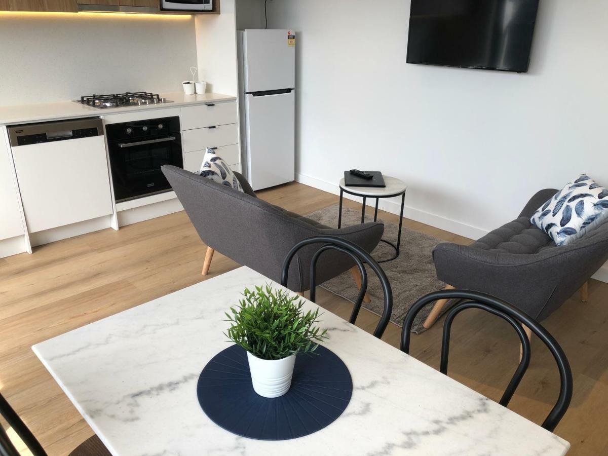 Q Squared Serviced Apartments Мельбурн Екстер'єр фото