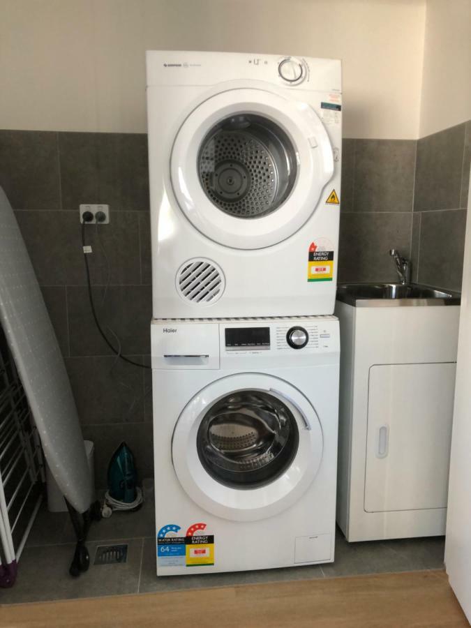 Q Squared Serviced Apartments Мельбурн Екстер'єр фото